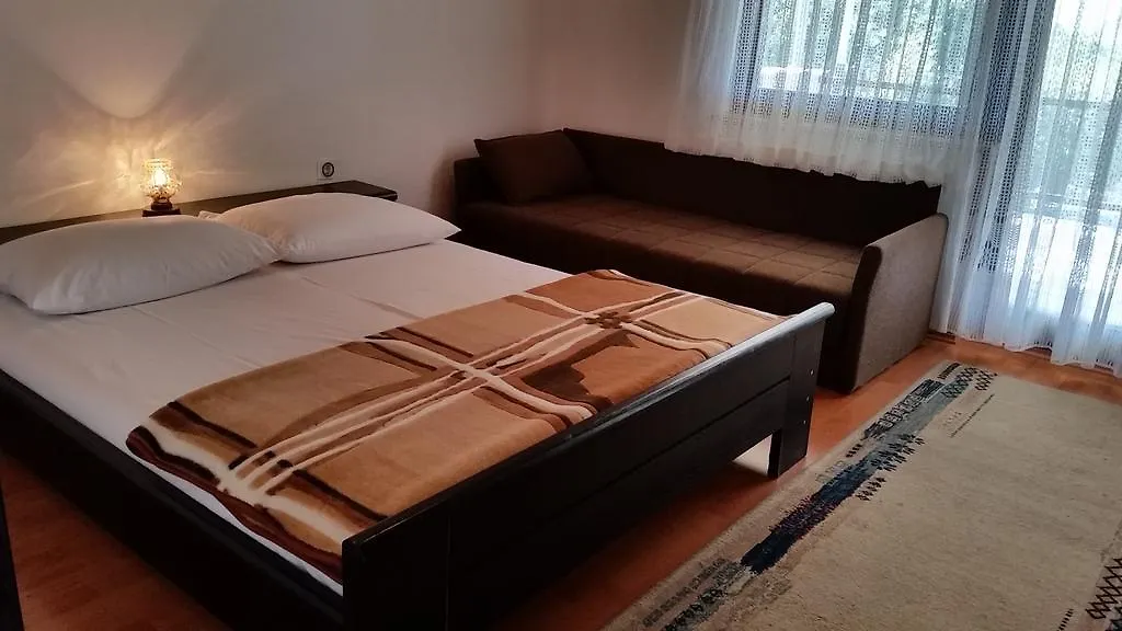 Apartmani Malinska