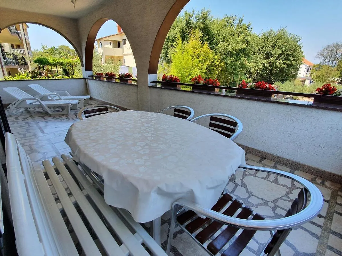 Apartmani Malinska Apartment
