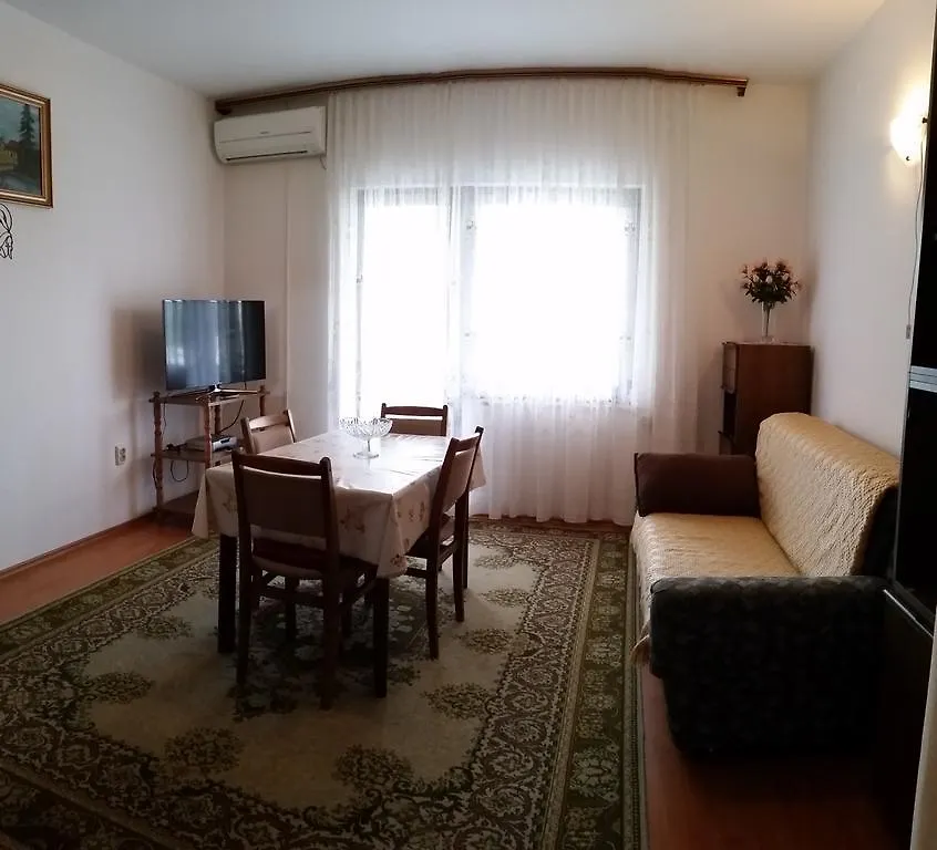 Apartmani Malinska Apartment